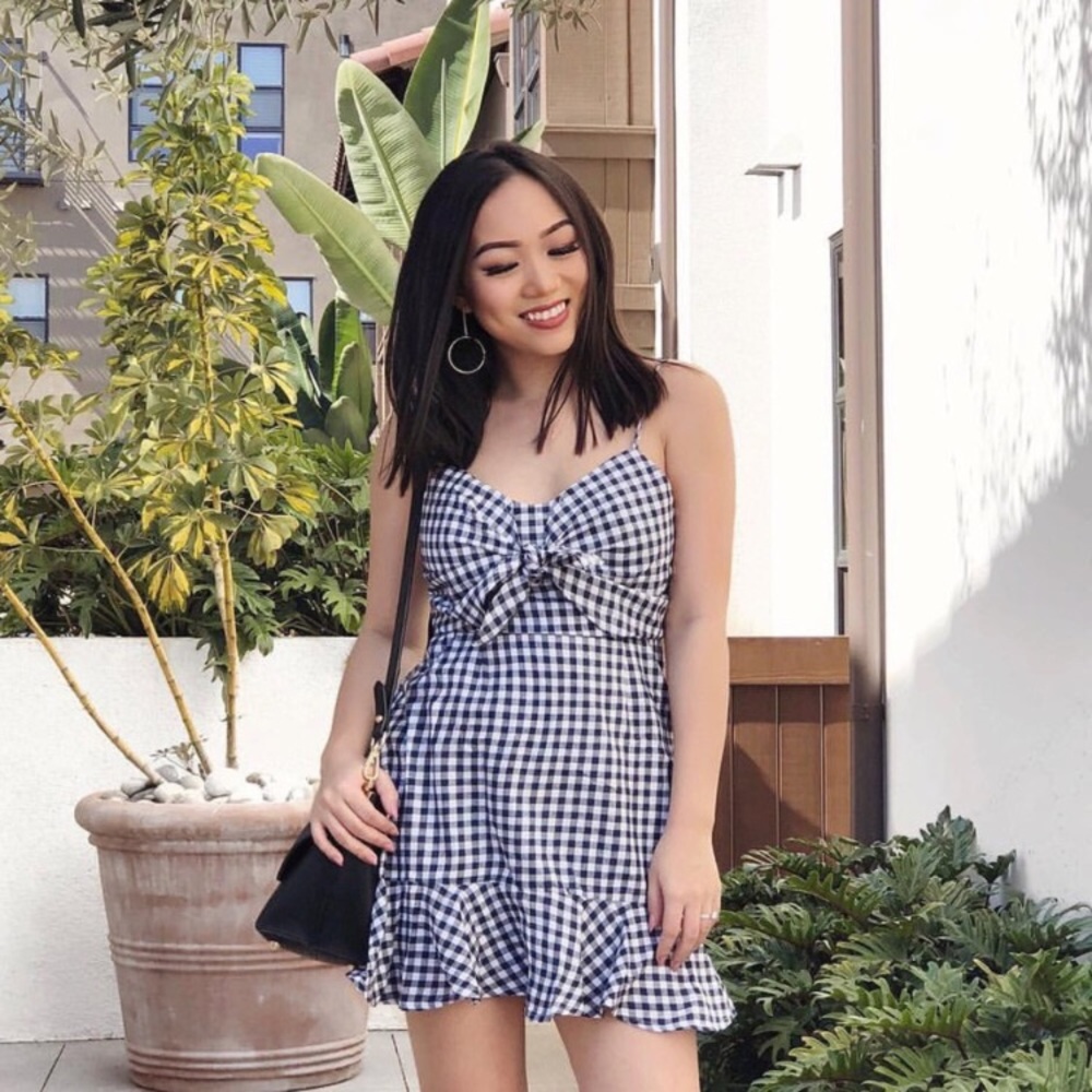 🎉3X HP🎉Gingham Bow Ruffle Dress
